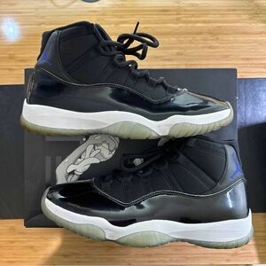 Air Jordan Retro 11 ‘Space Jam’ (2016) Size 12.5 (US).